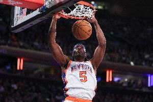 美记：若乐福没戏 湖人可考虑签下阿丘瓦提升内线厚度和灵活性