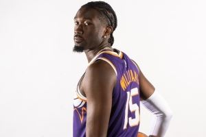 马威谈球队阵容构建：和以往有点不一样 每个人都能带来不同东西